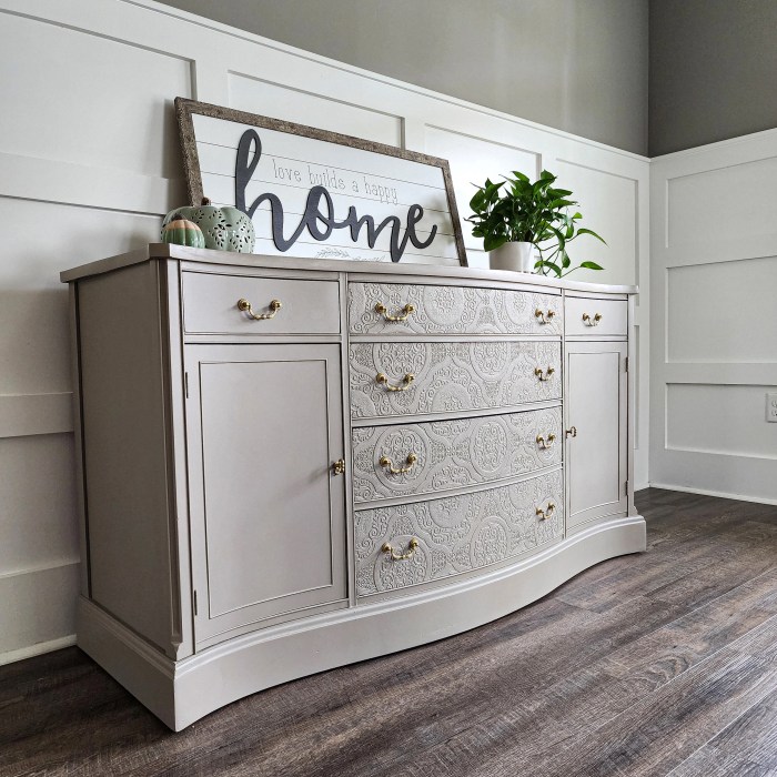 Antiques, Art, Vintage